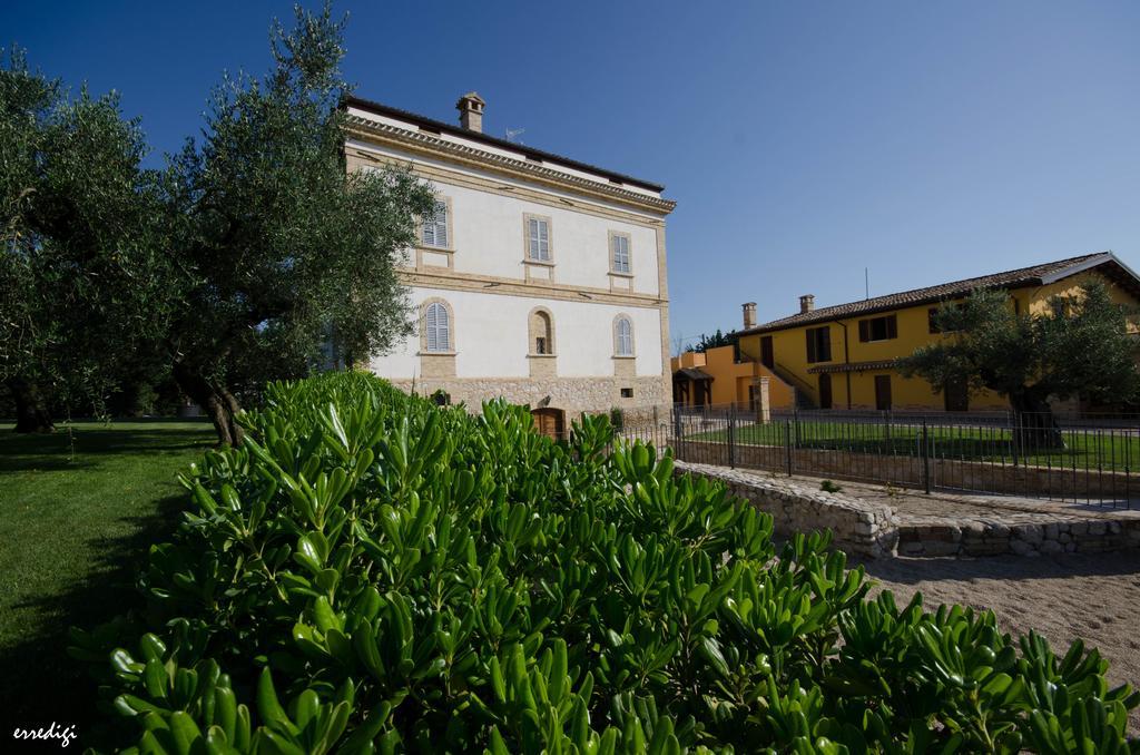 Il Casino Di Remartello Villa Loreto Aprutino Exterior foto